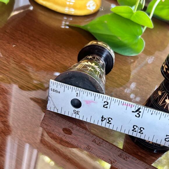 Vintage Hand-Carved Indian Wood Candle Holders – Pair with Floral Inlay Design - Picture 6 of 11